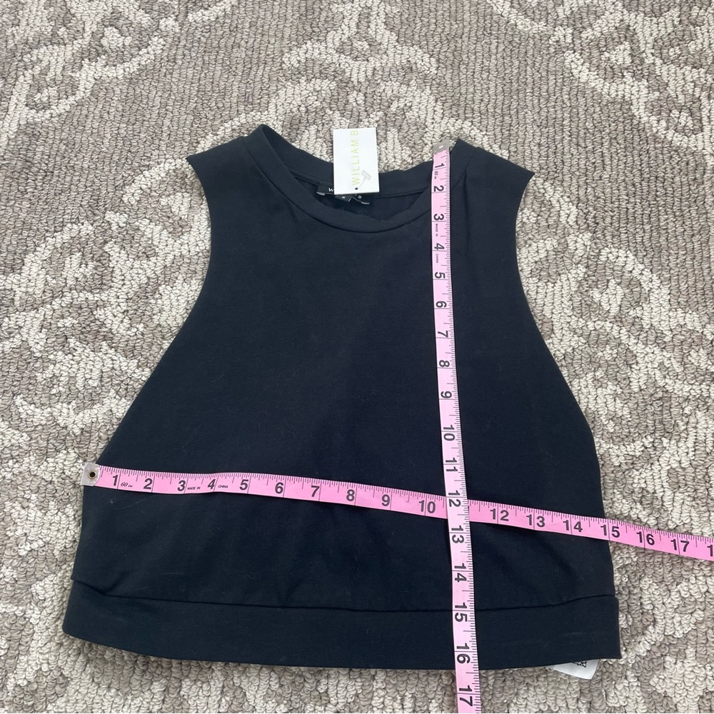 William B Black Tie Back Crop - Picture 6 of 8
